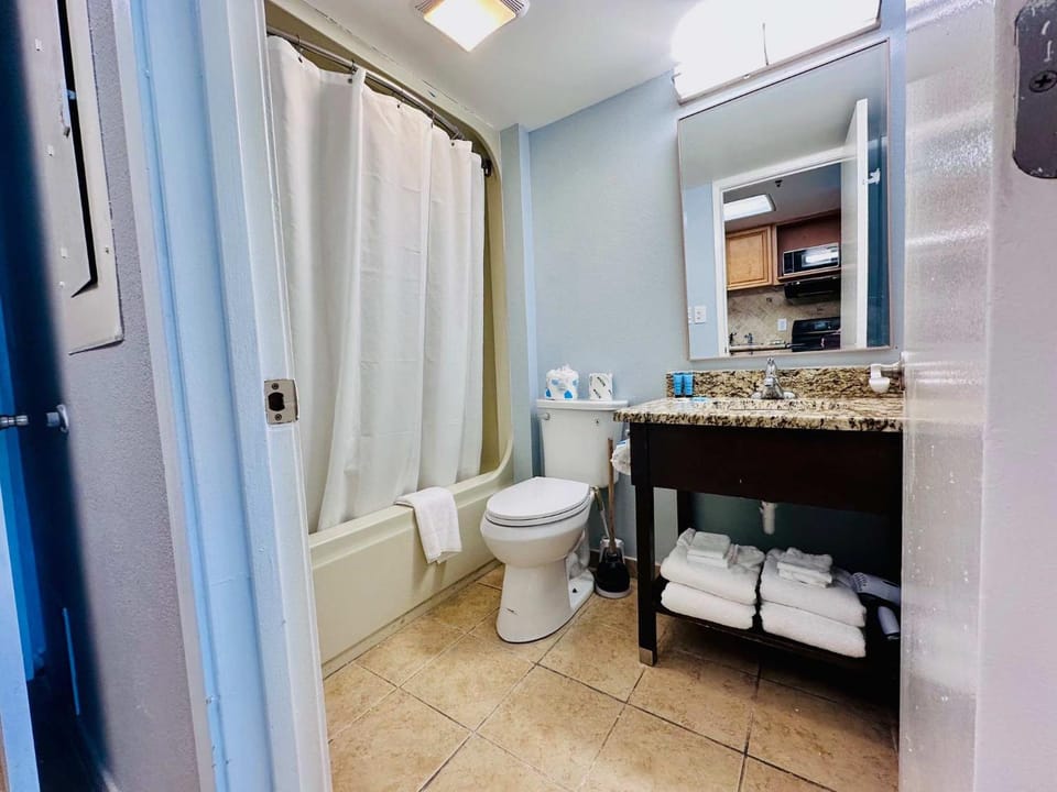 Updated Oceanfront Pools & More S129 House in Myrtle Beach