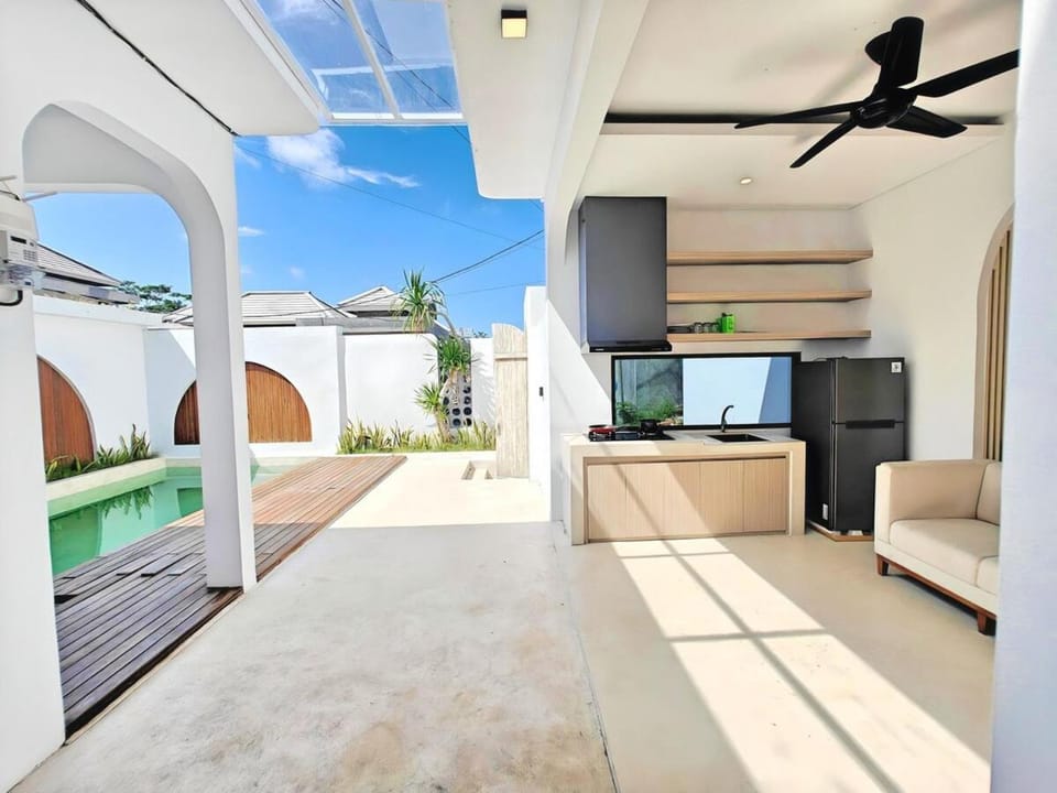 Newly 2BR Leora Villa with Pool, Wi-Fi Villa in Kuta Selatan