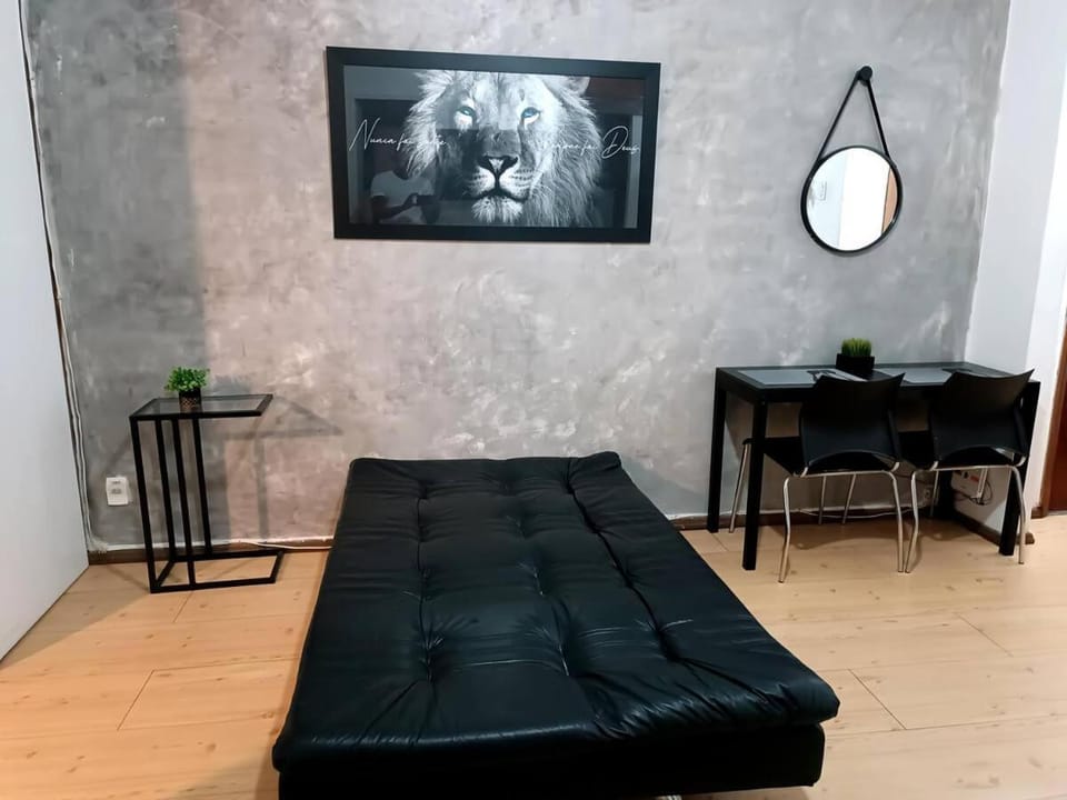 Bed, Living room