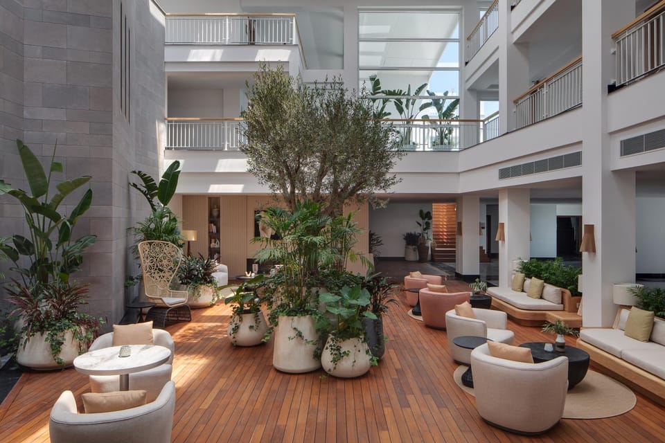 Facade/entrance, Lobby or reception, Seating area