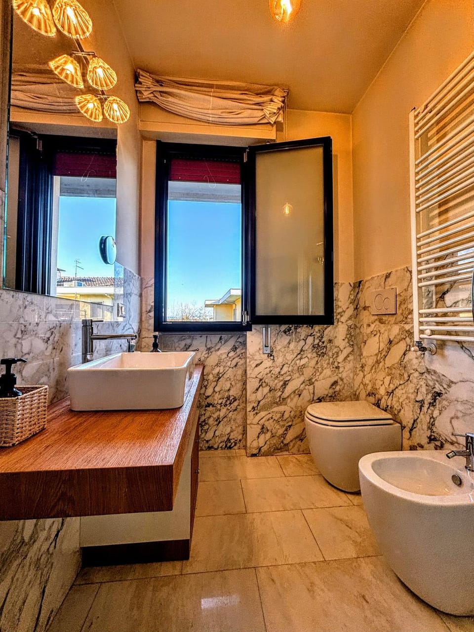 Toilet, Bathroom, Bath