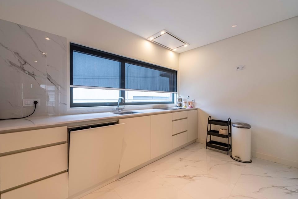 Kitchen or kitchenette, stove, kitchen