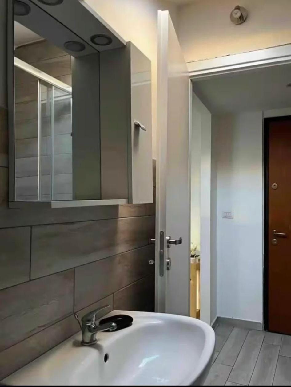 Street Montegani Apartment in Milan