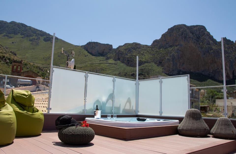 Anemos Apartment - Villa Sole House in Macari