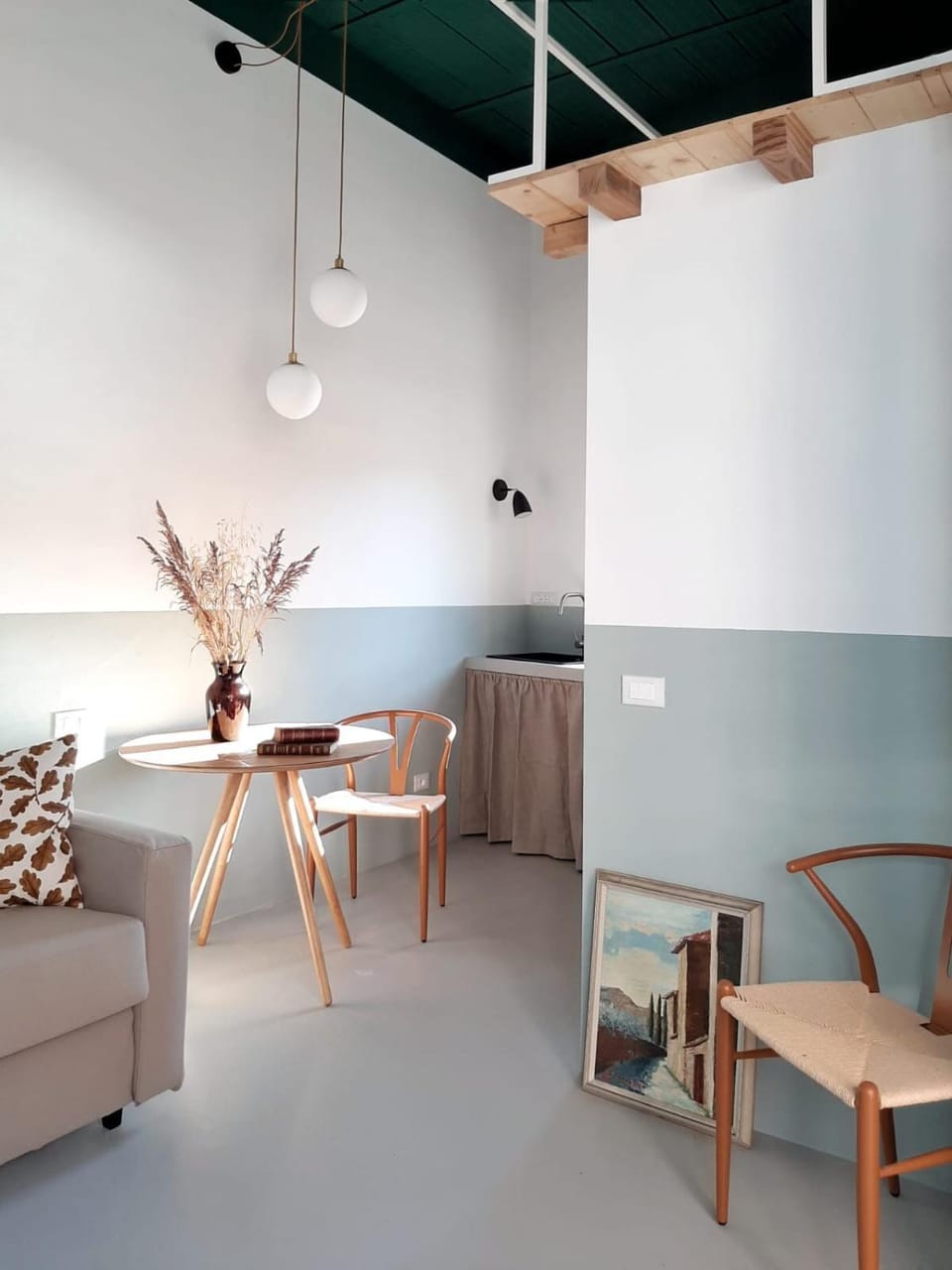 Living room, Seating area