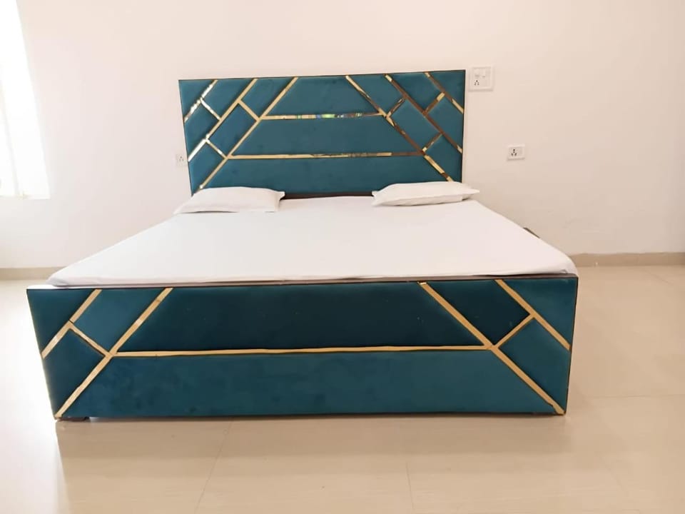 PremanLok 3 Bhk Spacious Bungalow Apartment in India