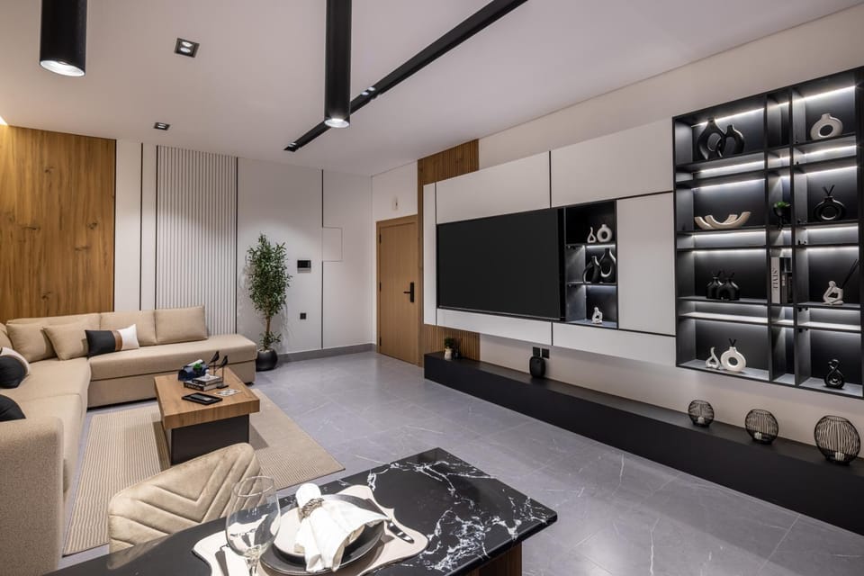 TV and multimedia, Seating area