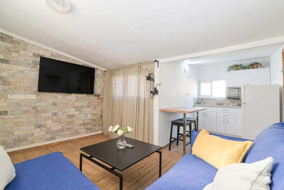 פינה ליד הים Apartment in Haifa District