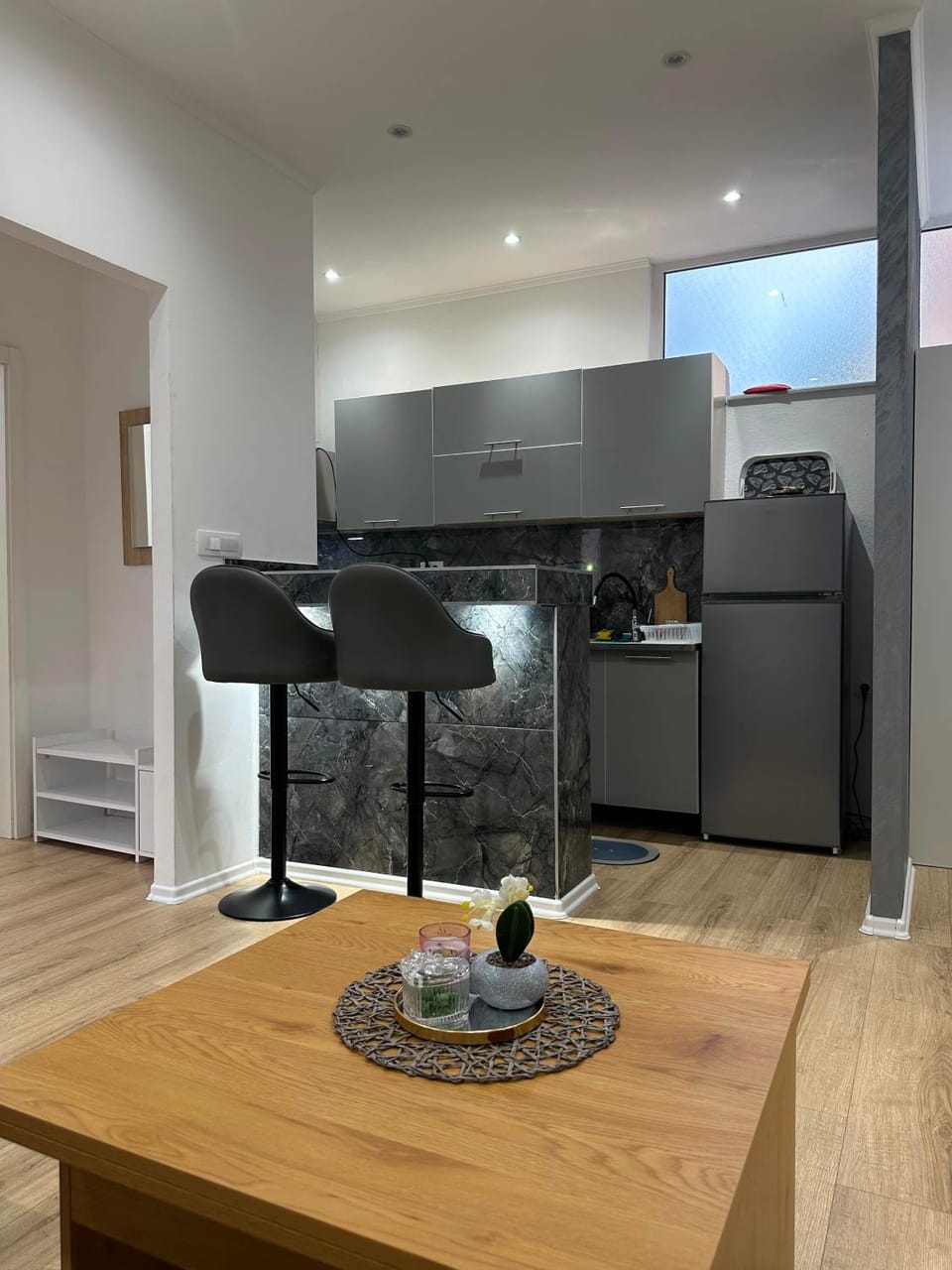 Living room, kitchen
