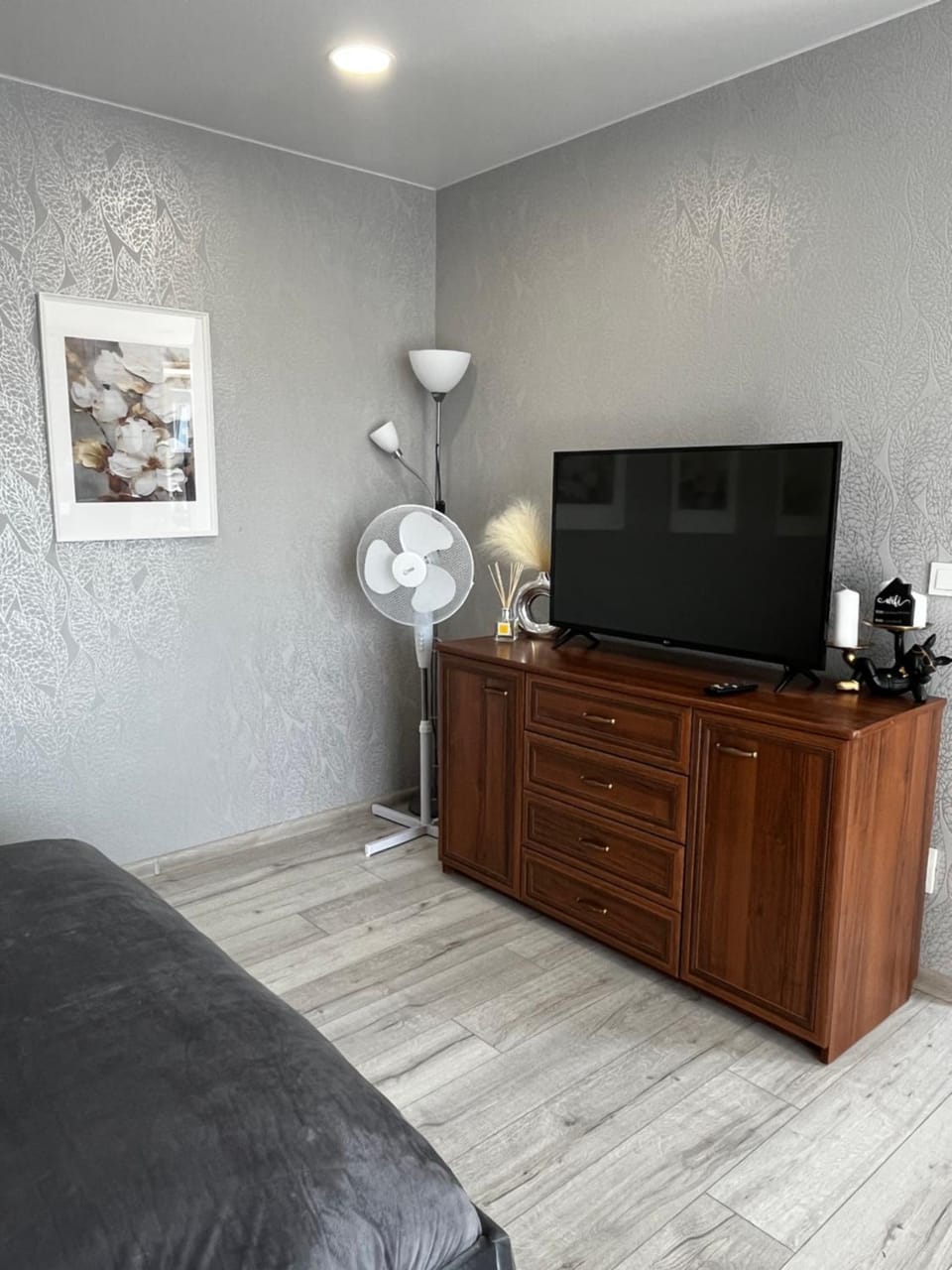 TV and multimedia, Evening entertainment