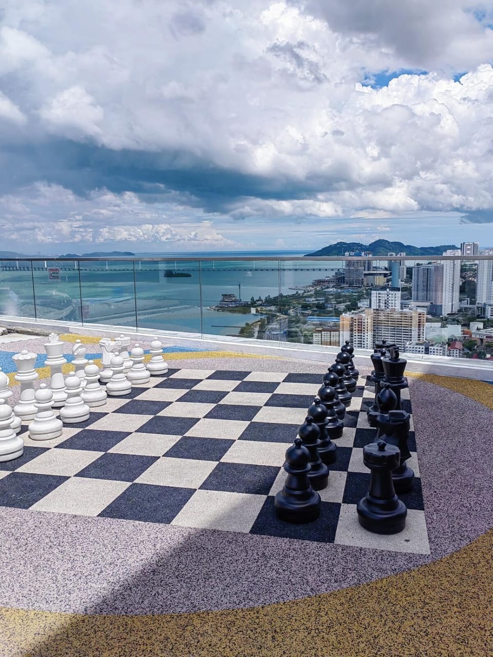 Urban Suites Jelutong Georgetown 2BR Leisure City Night View Apartment in George Town