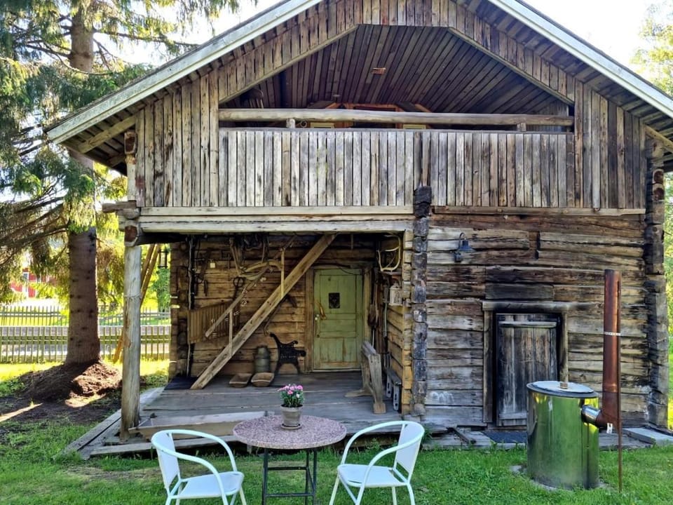 Property building, Patio