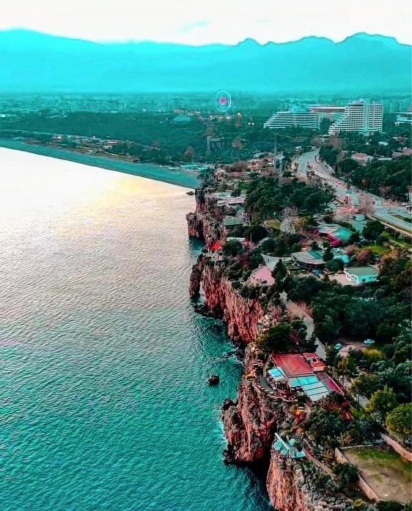 Kaleiçi harika konum benzersiz uygun fiyat giriş daire Apartment in Antalya