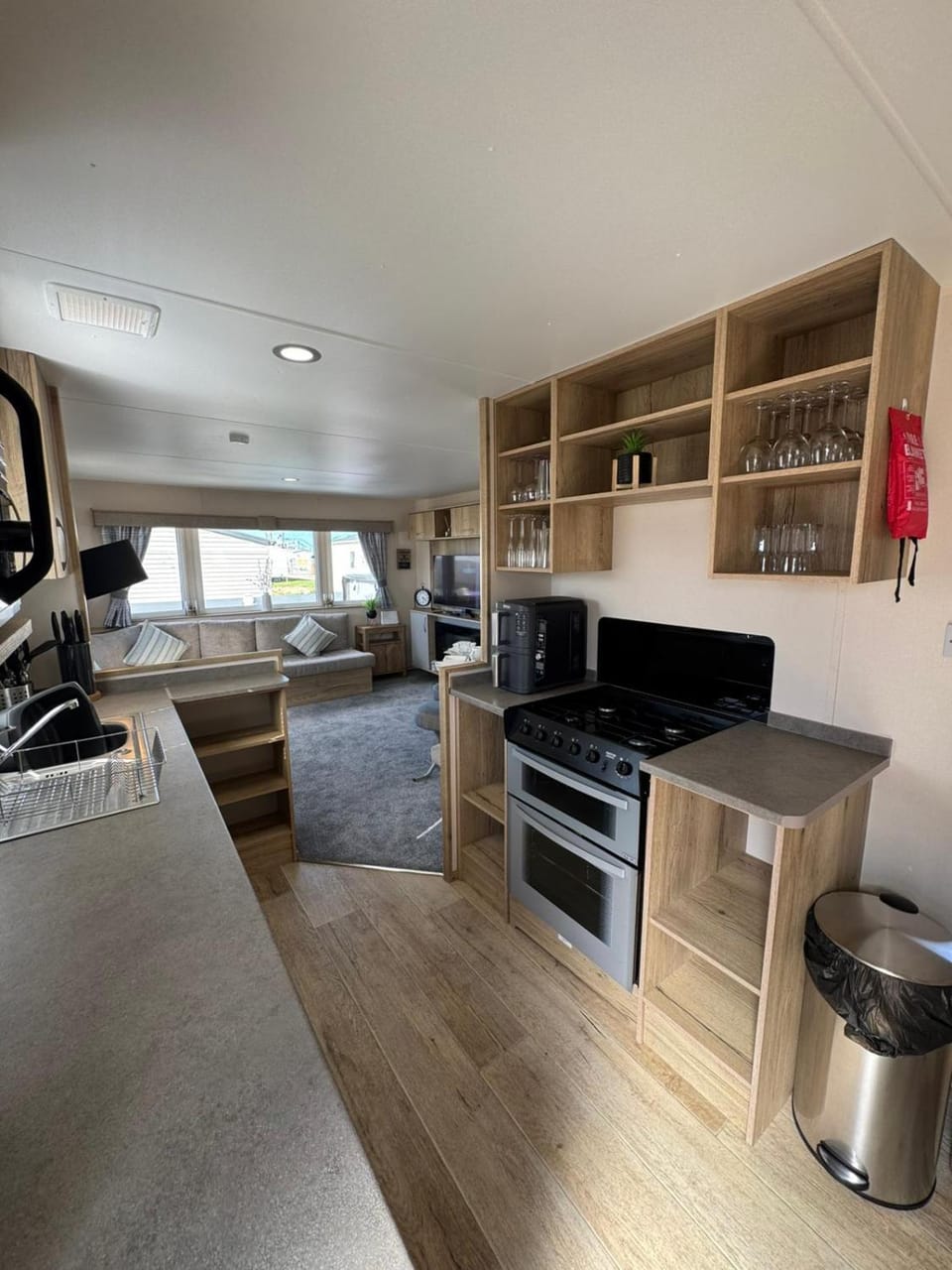 Kitchen or kitchenette, kitchen, kitchen