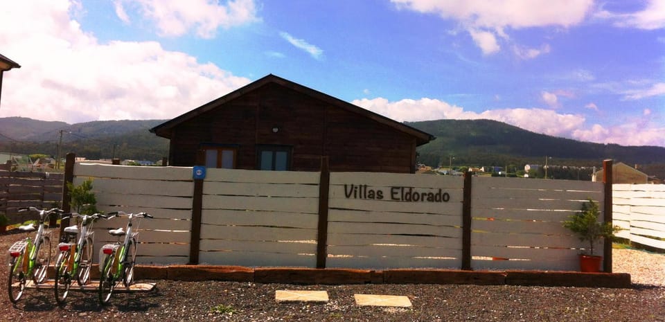 Villas Eldorado-Mascotas Bienvenidas House in Galicia