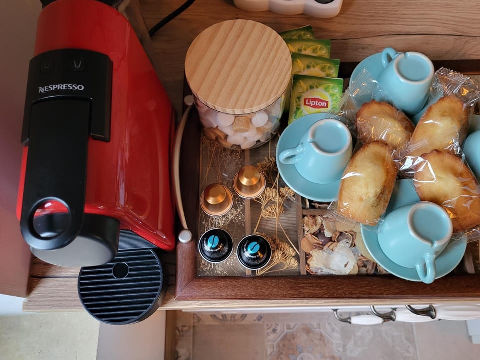 Coffee/tea facilities