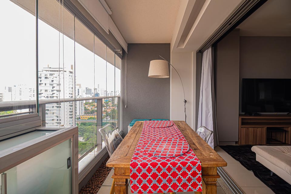TV and multimedia, View (from property/room), Balcony/Terrace, Seating area
