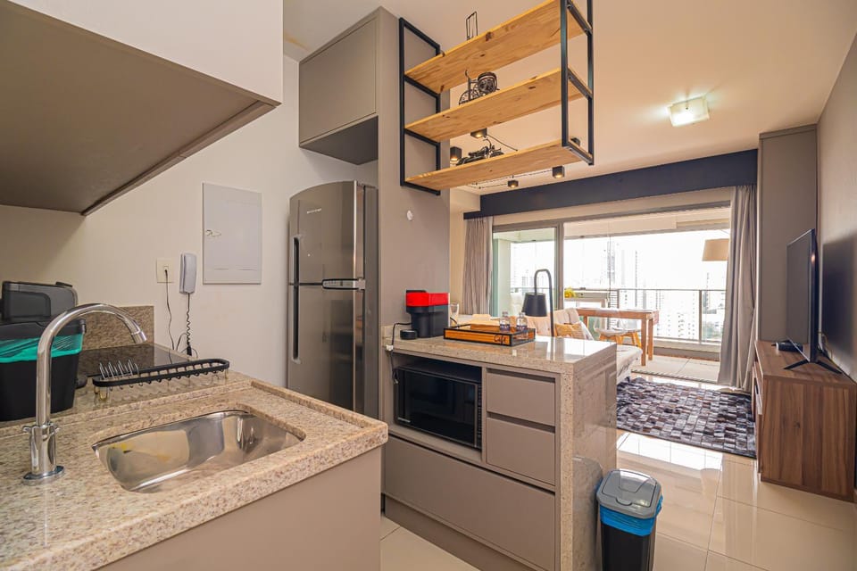 TV and multimedia, Kitchen or kitchenette, Dining area, oven, pet friendly, stove