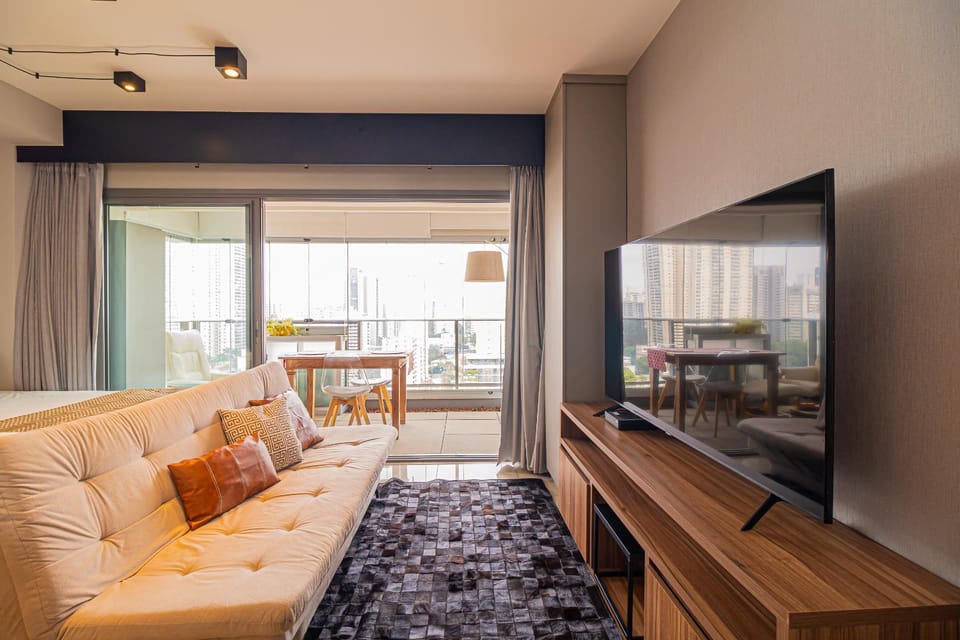 Communal lounge/ TV room, TV and multimedia, Seating area