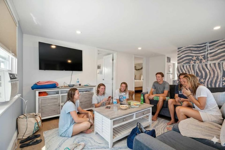 Professionally Designed Porch Swing Renovated Apartment in Hampton Beach