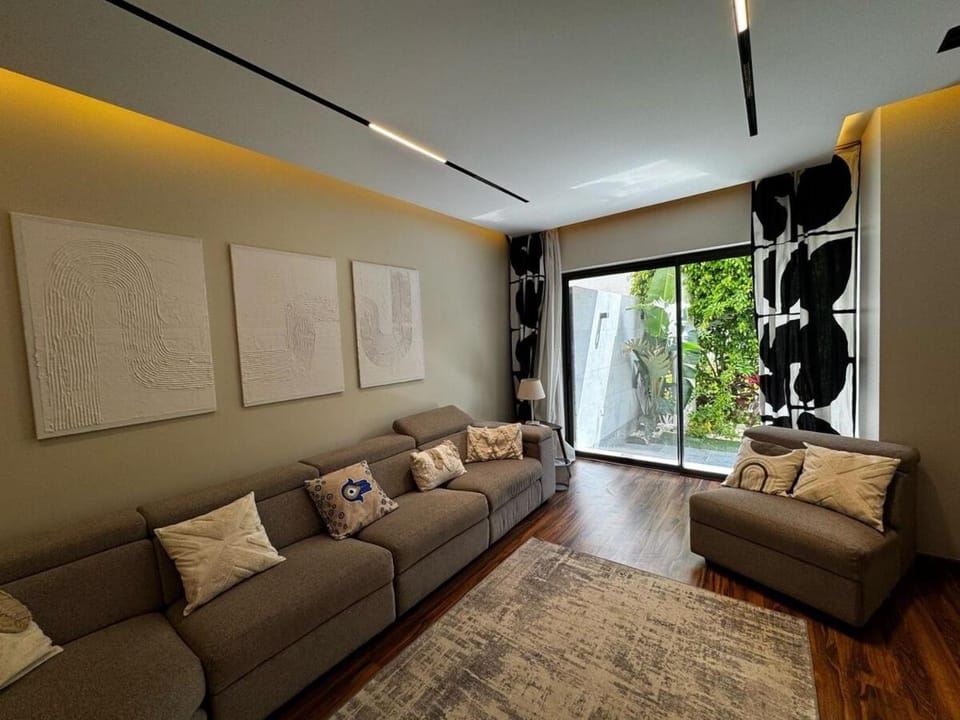 Elite Lake View Residence Apartment in New Cairo City