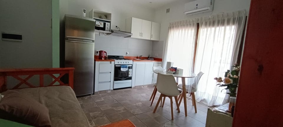 Depto Centrico con COCHERA Apartment in Buenos Aires Province