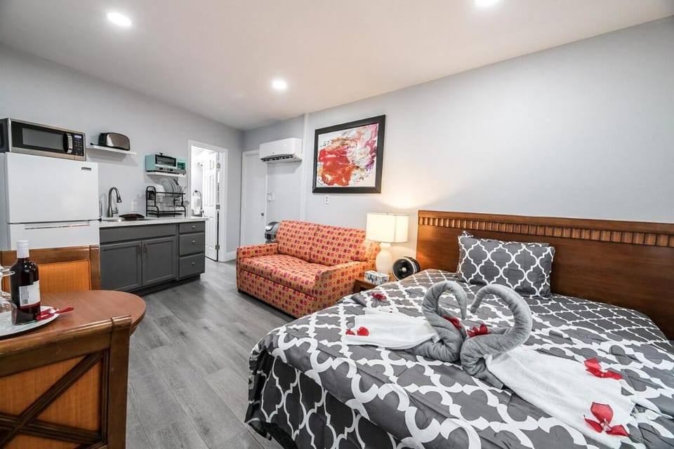 Wonderful Opportunity of LV! Apartment in Spring Valley