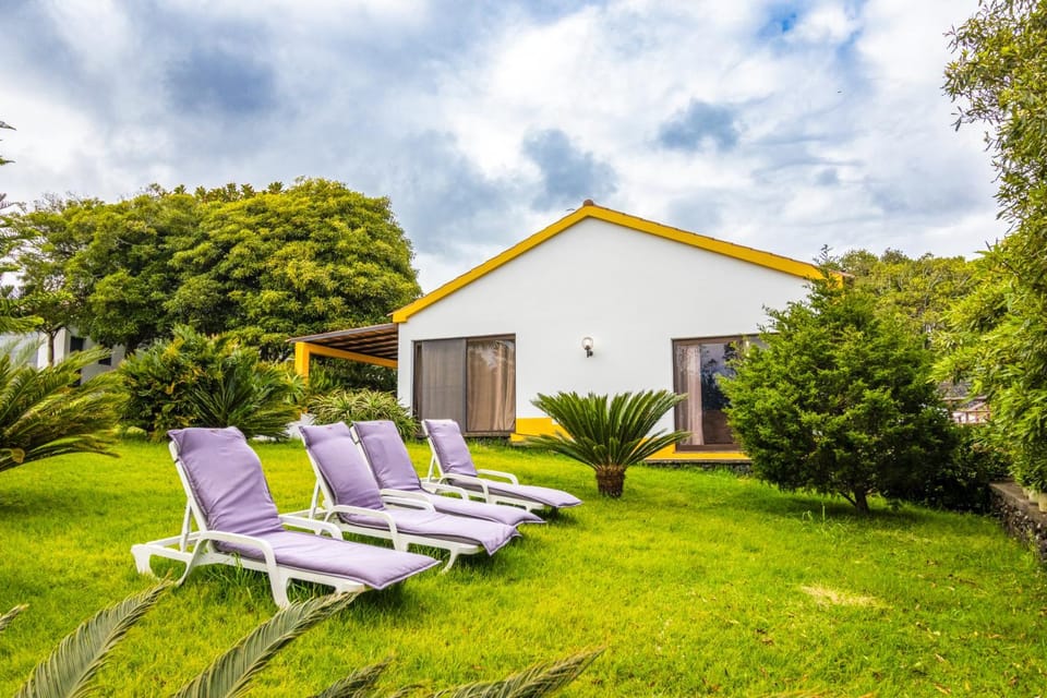 VIVA Quinta I Quinta do Ananás Pineapple Farmhouse Villa in Azores District