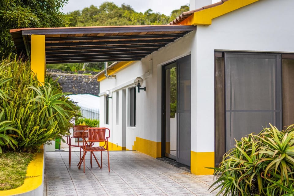 VIVA Quinta I Quinta do Ananás Pineapple Farmhouse Villa in Azores District