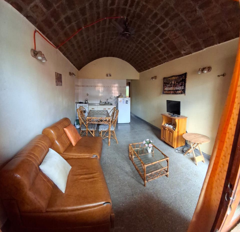 TV and multimedia, Kitchen or kitchenette, Seating area, Dining area