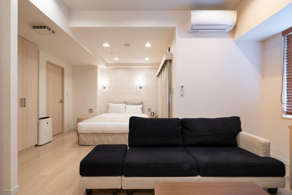 Bed, Living room, Bedroom