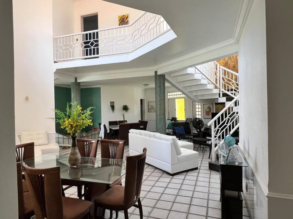 Aruanã Yellow House House in Aracaju