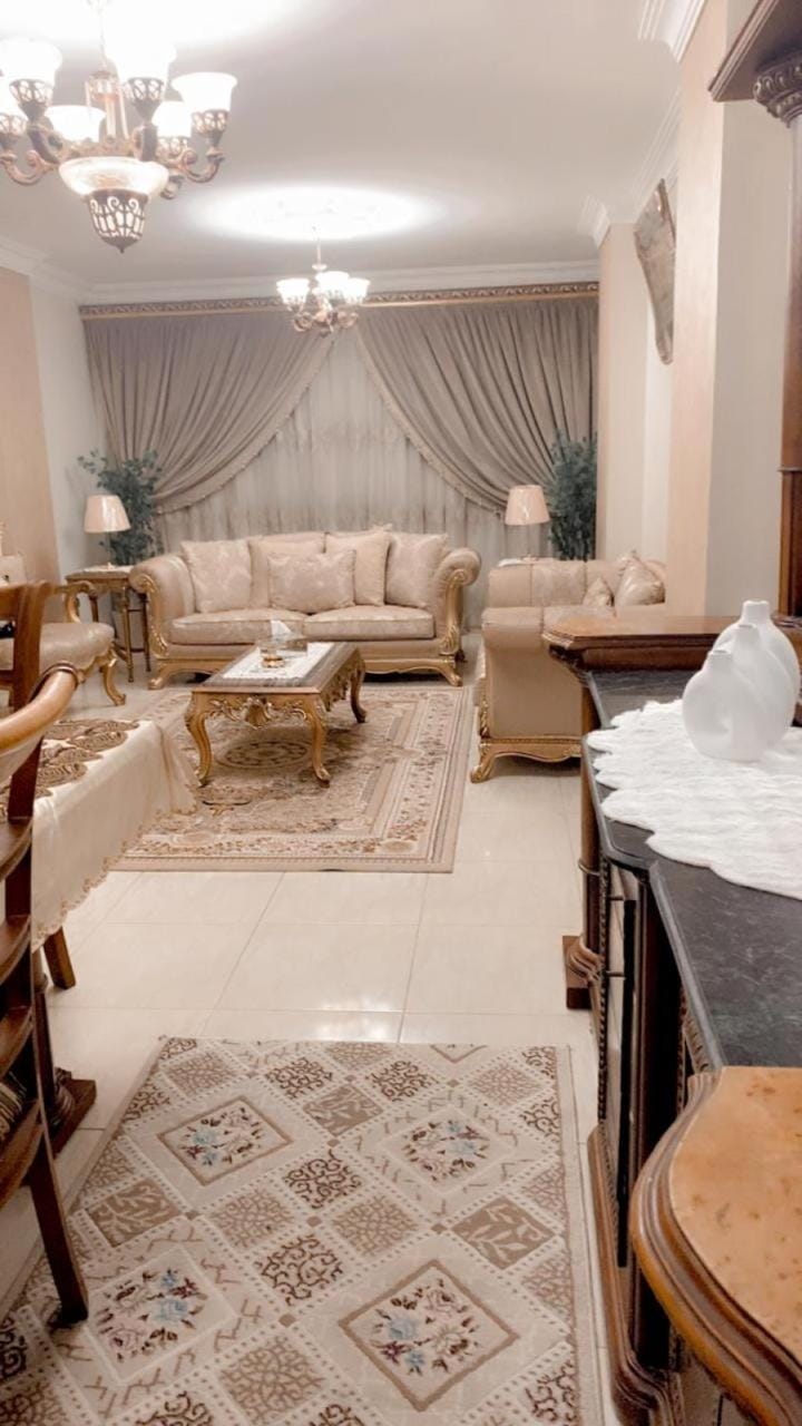شقة لقطة للايجار المفروش بالشيخ زايد ب 3 غرف نوم Apartment in Egypt