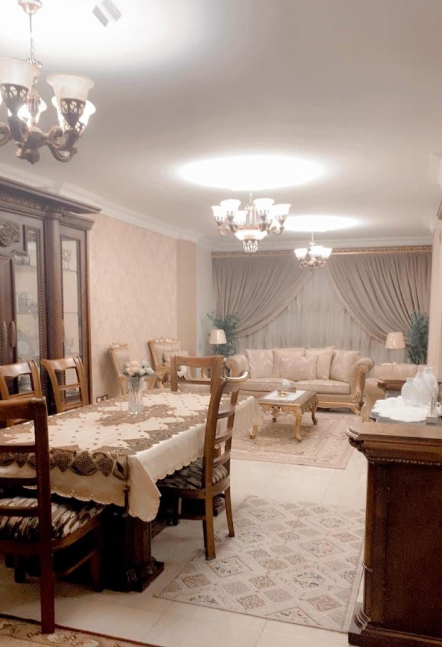 شقة لقطة للايجار المفروش بالشيخ زايد ب 3 غرف نوم Apartment in Egypt