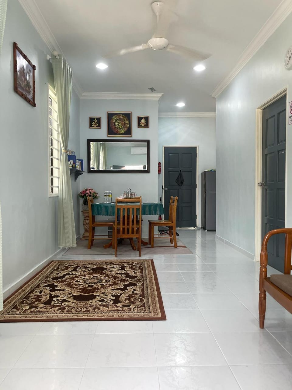Living room, Dining area, air conditioner