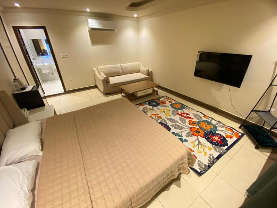 Photo of the whole room