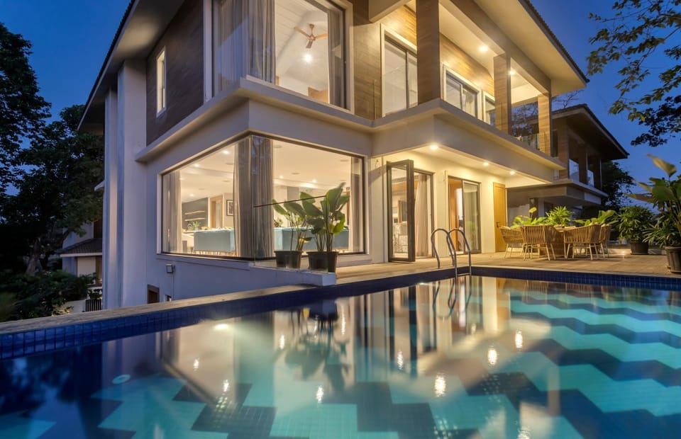 Property building, Patio, Day, Night, Pool view, Swimming pool, sunbed