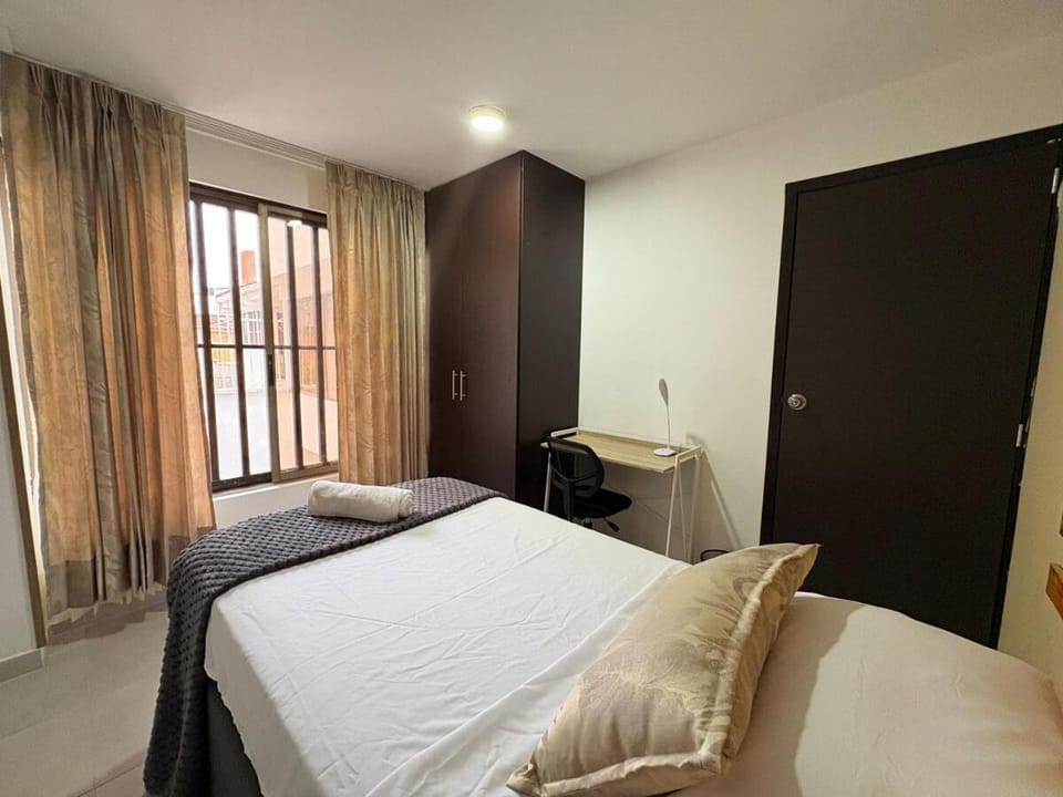 Apartamento en ciudad jardín, cerca a Holguines, unicentro y club campestre Apartment in Cali