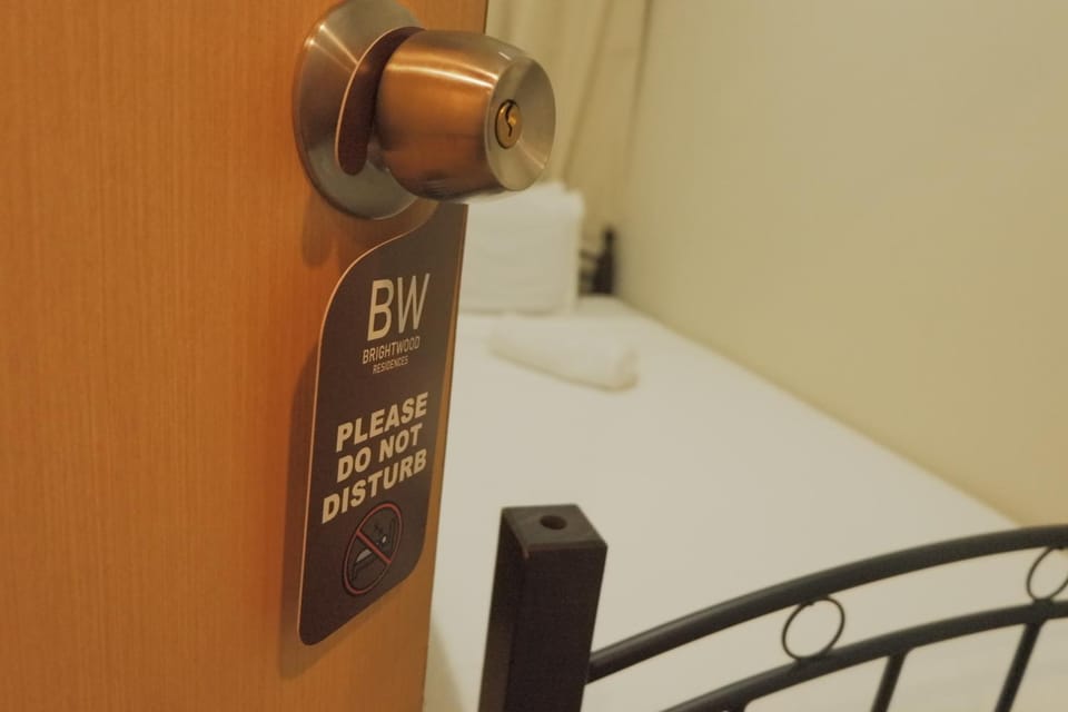 Bed, Logo/Certificate/Sign