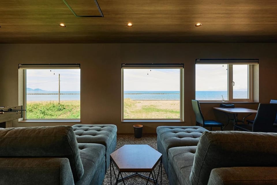Living room, Sea view