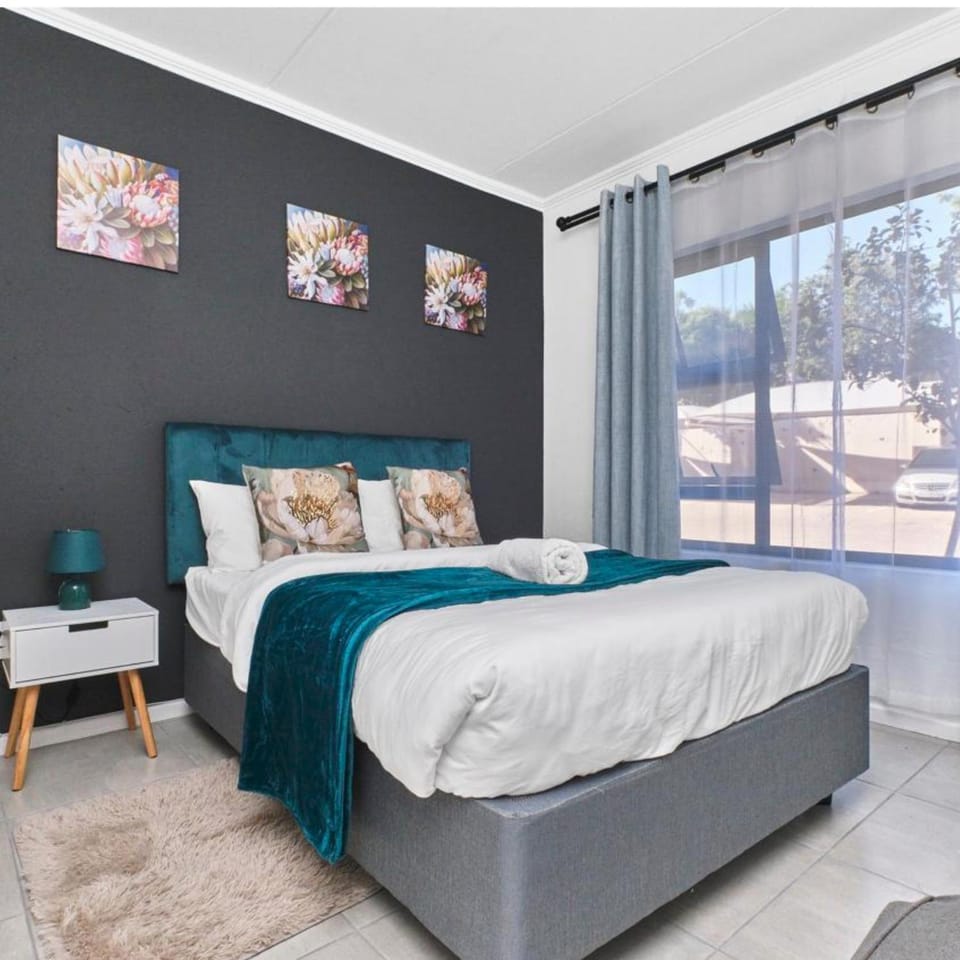 Ihita Beverly Sandton unit 65 Apartment hotel in Sandton