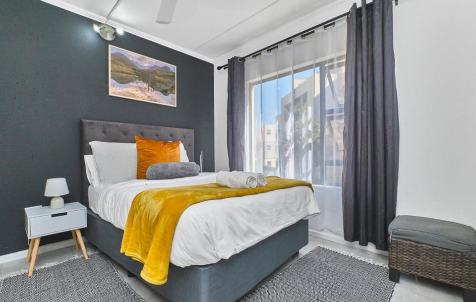 Ihita Beverly Sandton unit 65 Apartment hotel in Sandton