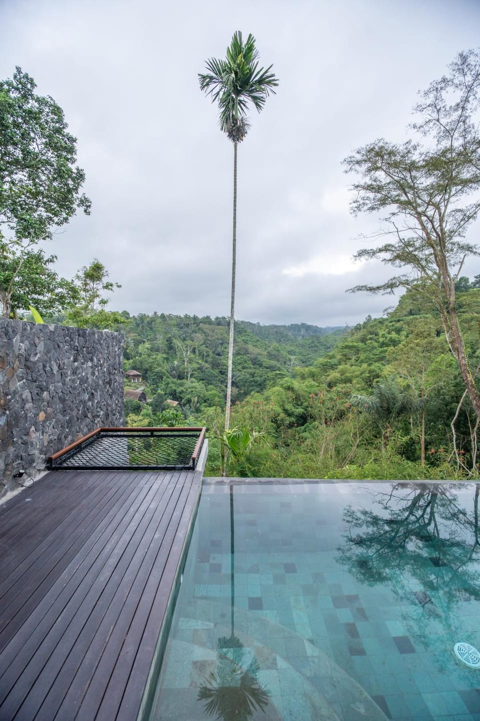 Balcony/Terrace, Pool view, Swimming pool