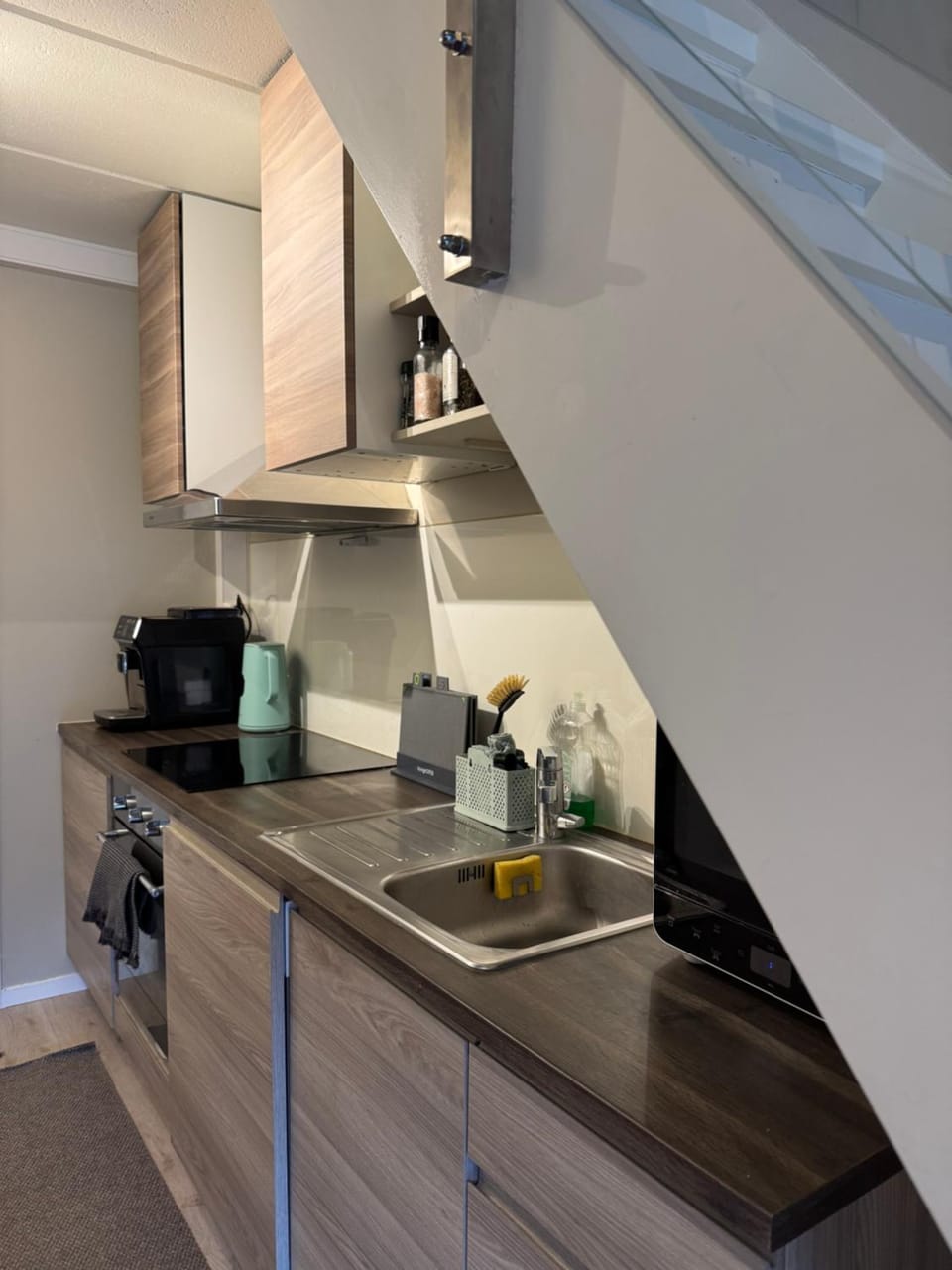 Modern apartment with sunny balcony- Central Location Apartment in Viken, Norway