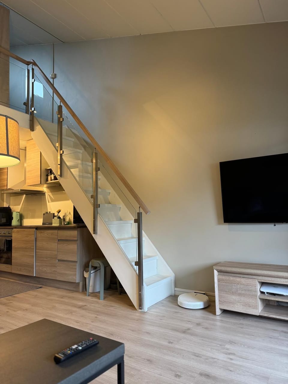 Modern apartment with sunny balcony- Central Location Apartment in Viken, Norway