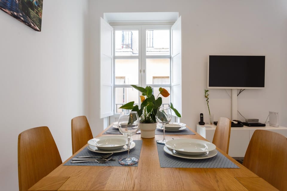 TV and multimedia, Balcony/Terrace, Dining area