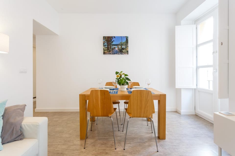 Balcony/Terrace, Living room, Dining area