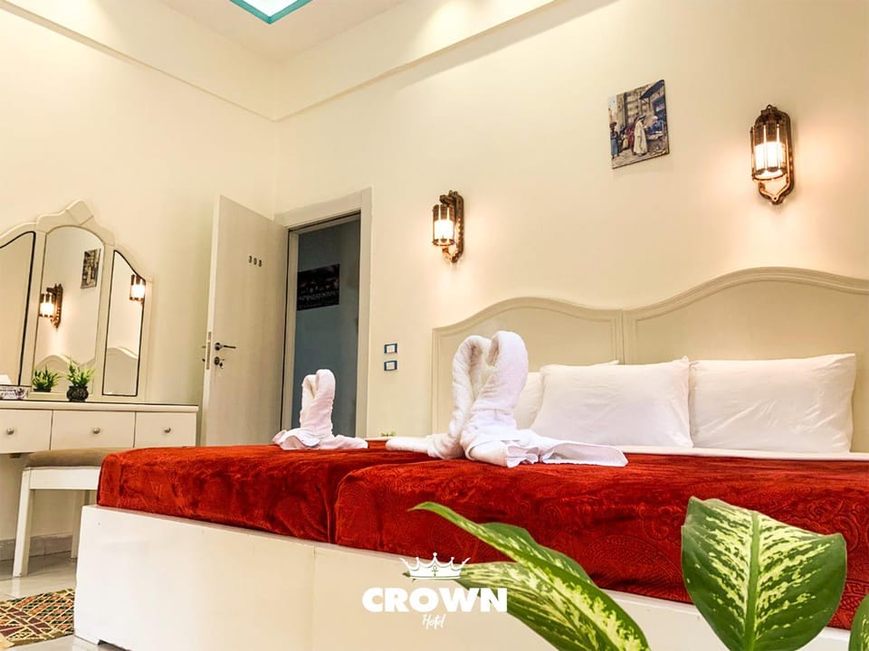 Bed, Bathroom, Photo of the whole room, Bedroom, towels
