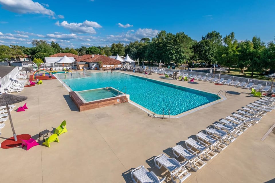 Pool view, Swimming pool