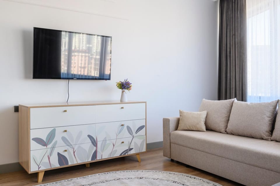 TV and multimedia, Seating area